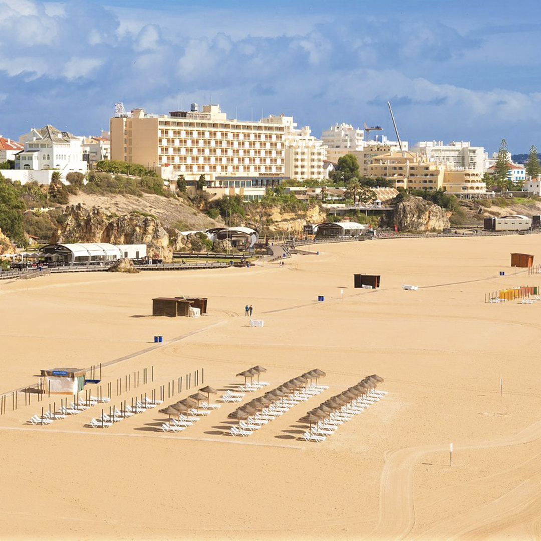 portimao-rocha-beach